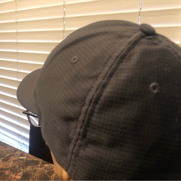 Yupoong Flexfit Seattle Baseball Mariners Cap Black Hat Size L-XL - Picture 4 of 10